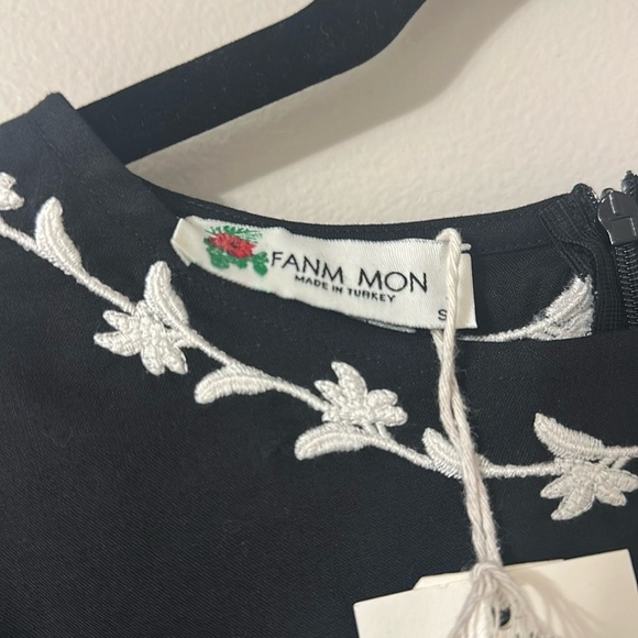 Fanm Mon Sundial Embroidered Short Sleeve Midi Dress Black/White NWT Sz Small - Picture 8 of 11